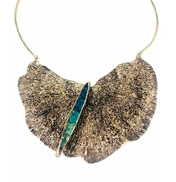 Κολιέ από ορείχαλκο